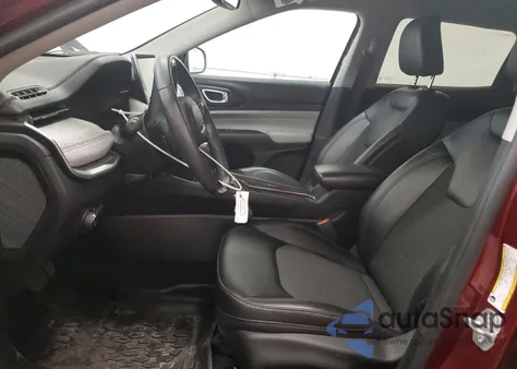 2022 Jeep Compass Latitude из США, поврежденный, VIN 3C4NJDBBXNT183880